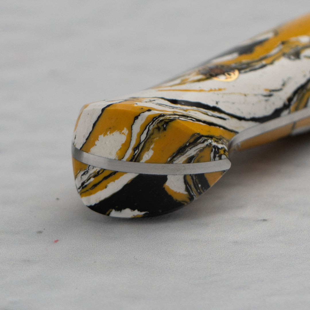 Petty 15 cm Nigara Hamono SG2 Yellow Limited