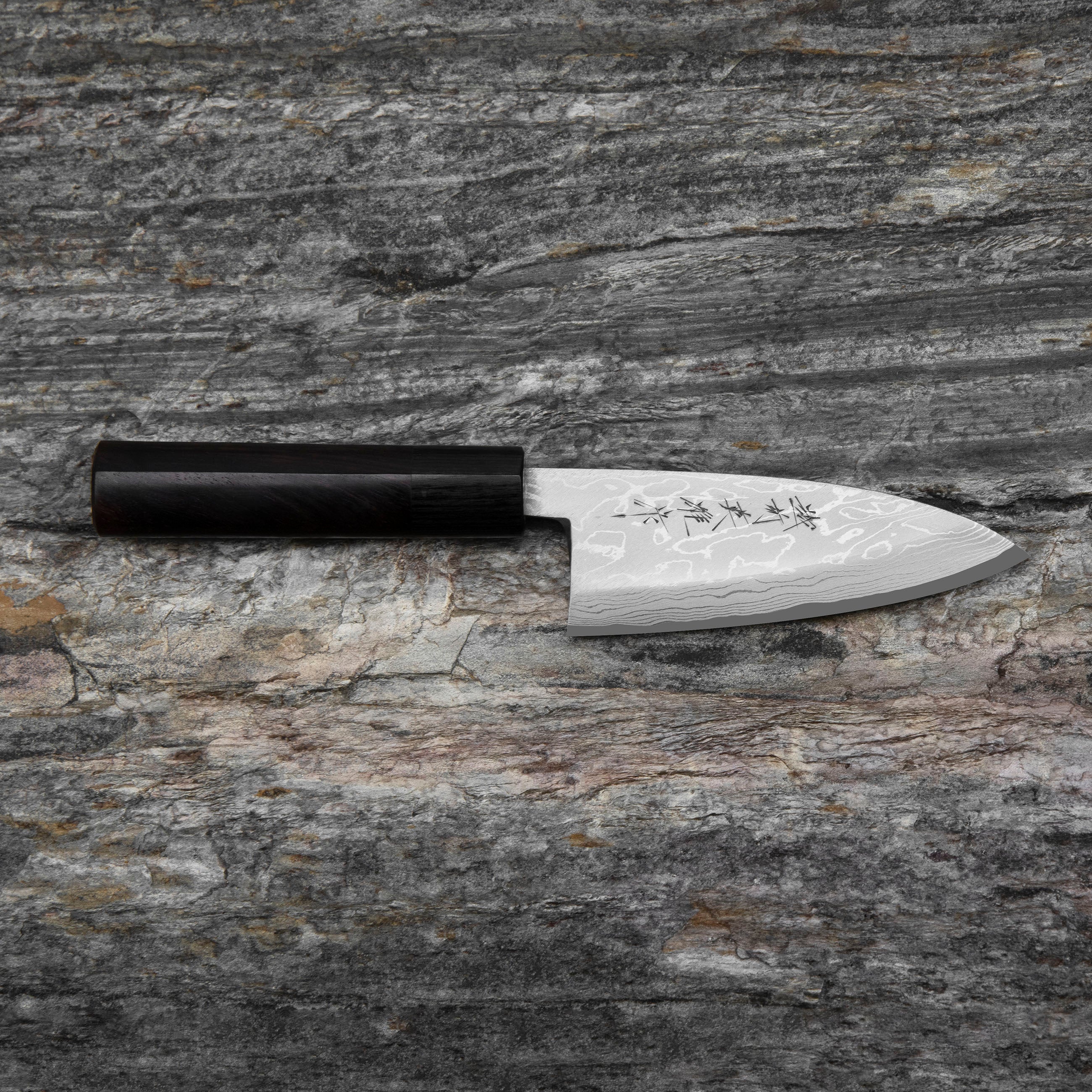 Deba 12 cm Hideo Kitaoka Black Shirogami#2/Iron Damascus – Japan