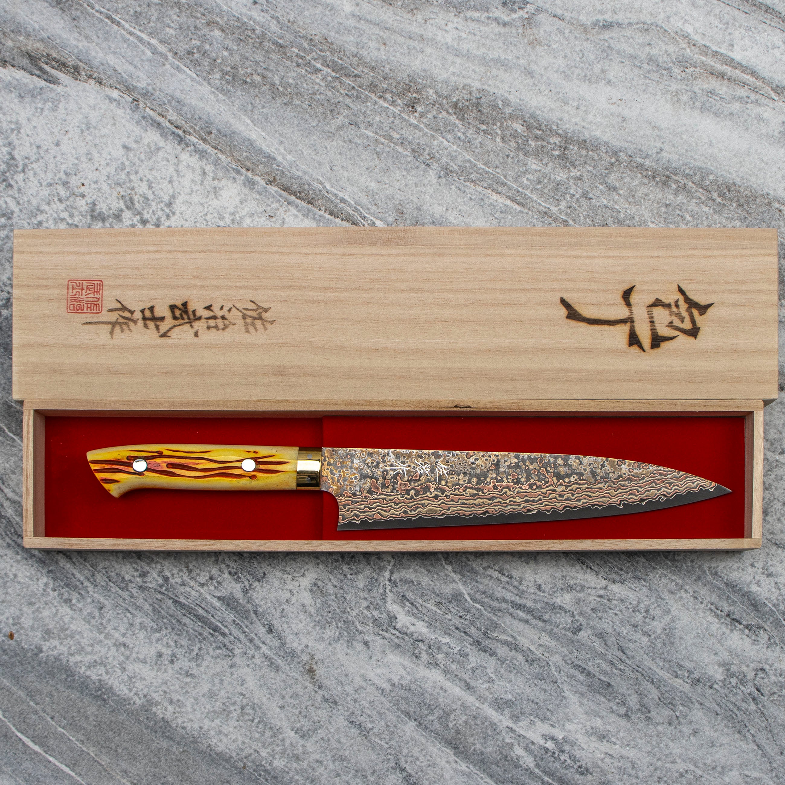 Gyuto 21 cm Takeshi Saji Colored Damascus VG-10 Nashiji – Japan
