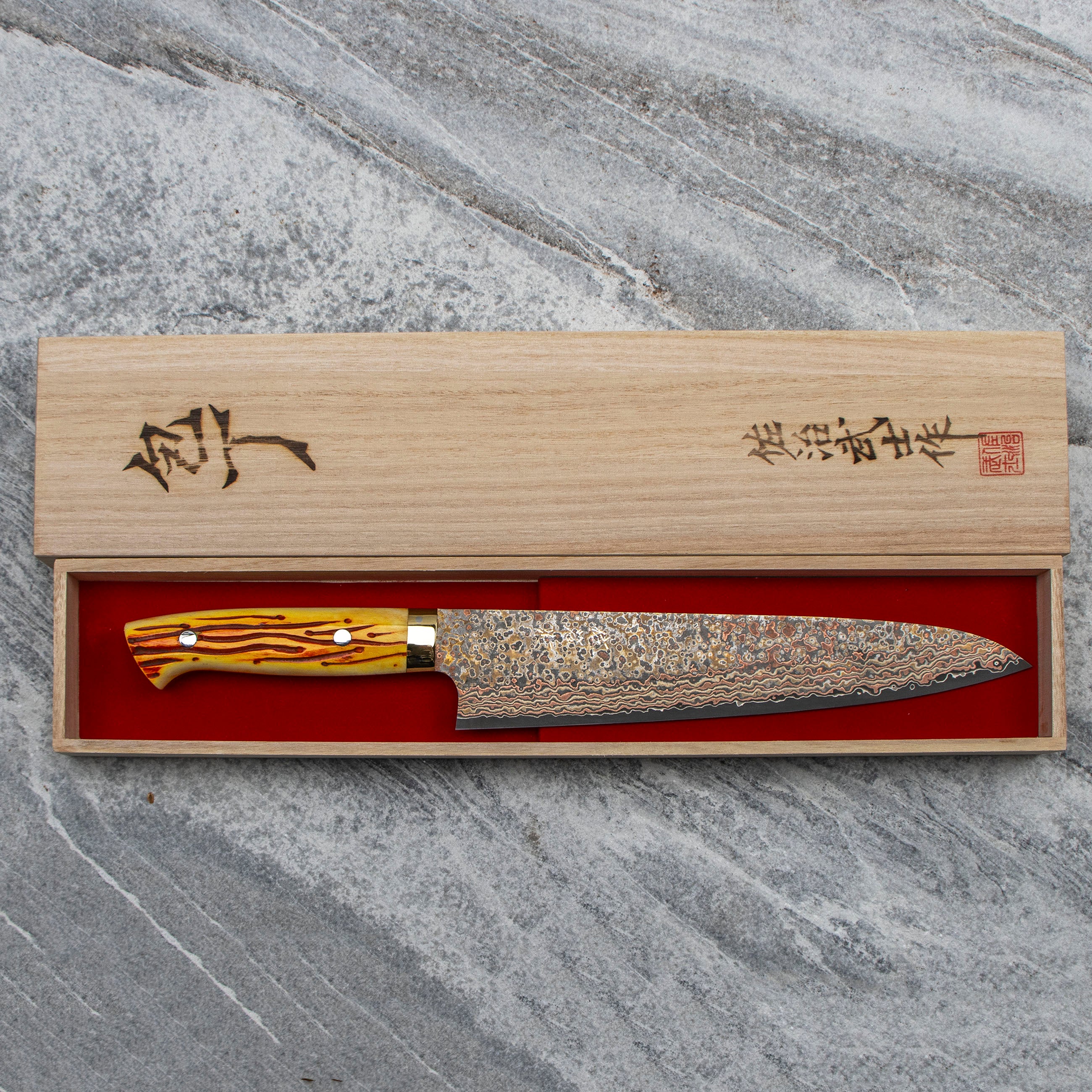Gyuto 24 cm Takeshi Saji Colored Damascus VG-10 Nashiji – Japan