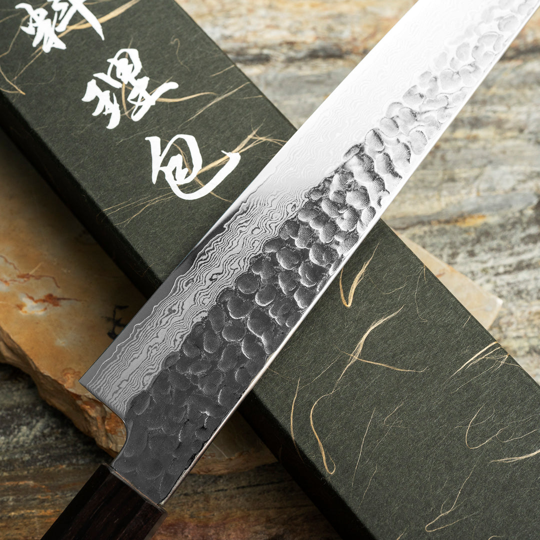 Sujihiki 27 cm Hatsukokoro Hayabusa Damascus VG-10