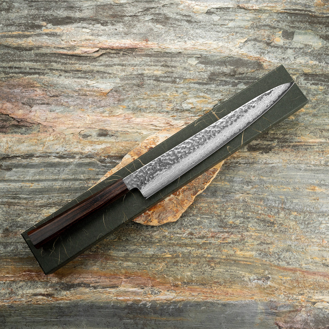 Sujihiki 27 cm Hatsukokoro Hayabusa Damascus VG-10