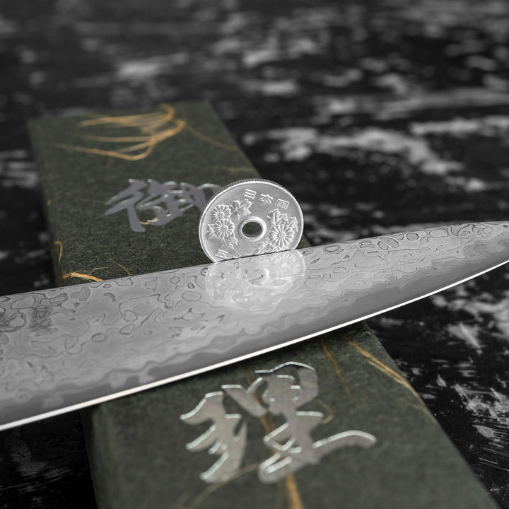 Ko-Santoku 15 cm Hatsukokoro Hikari Kurozame Damascus SLD