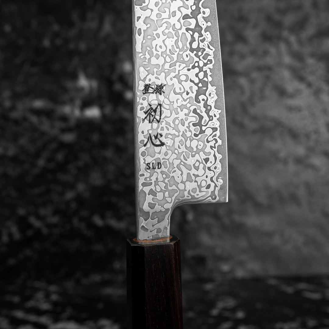 Gyuto 19,5 cm Hatsukokoro Hikari Kurozame Damascus SLD