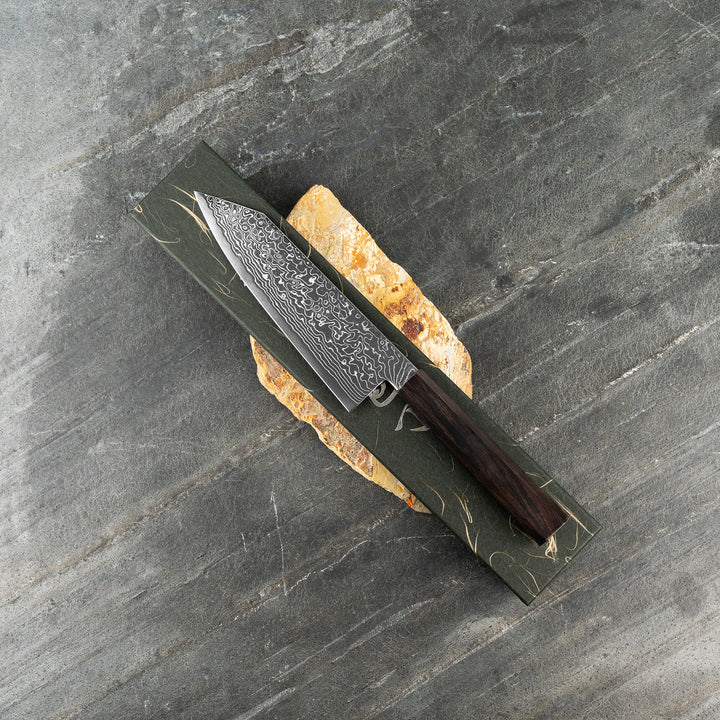 Bunka 17,5 cm Hatsukokoro Ryuhyo Damascus SG2