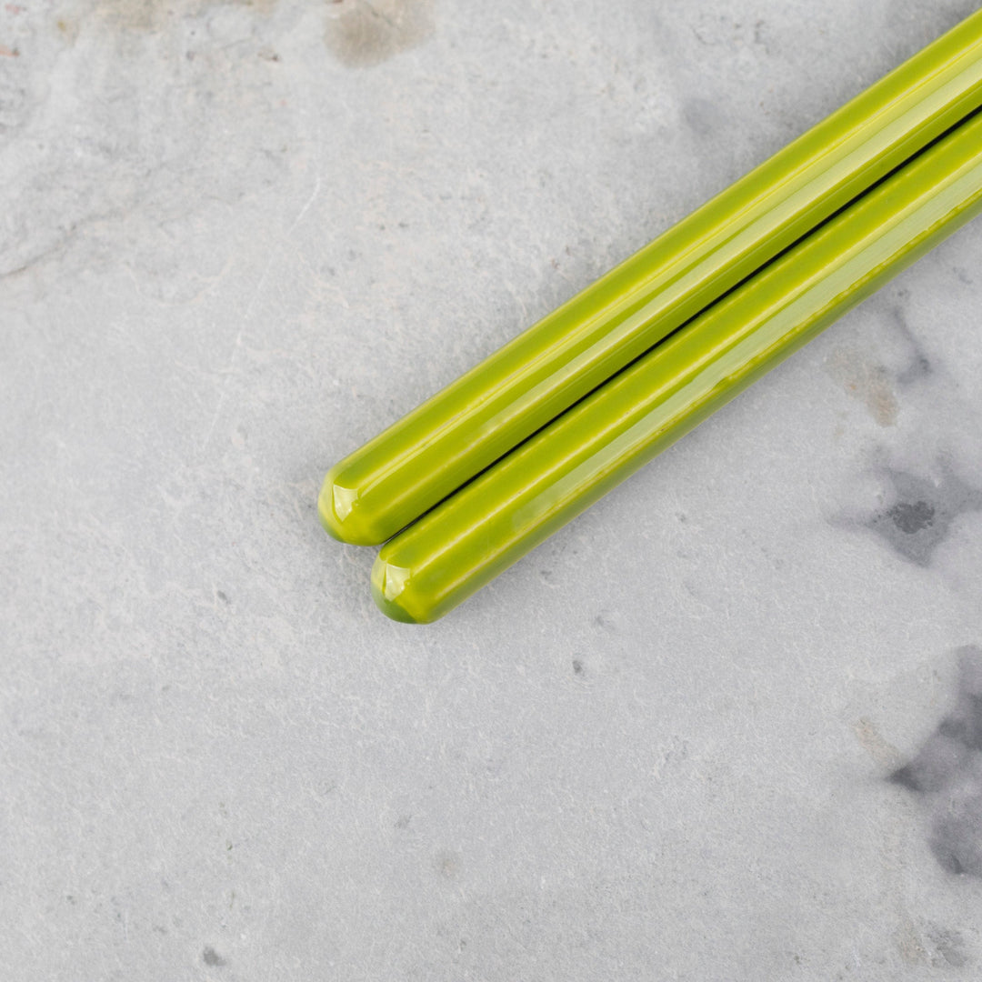 Kawai Japanese Sushi Chopsticks - Isosukashi Moegiiro Green