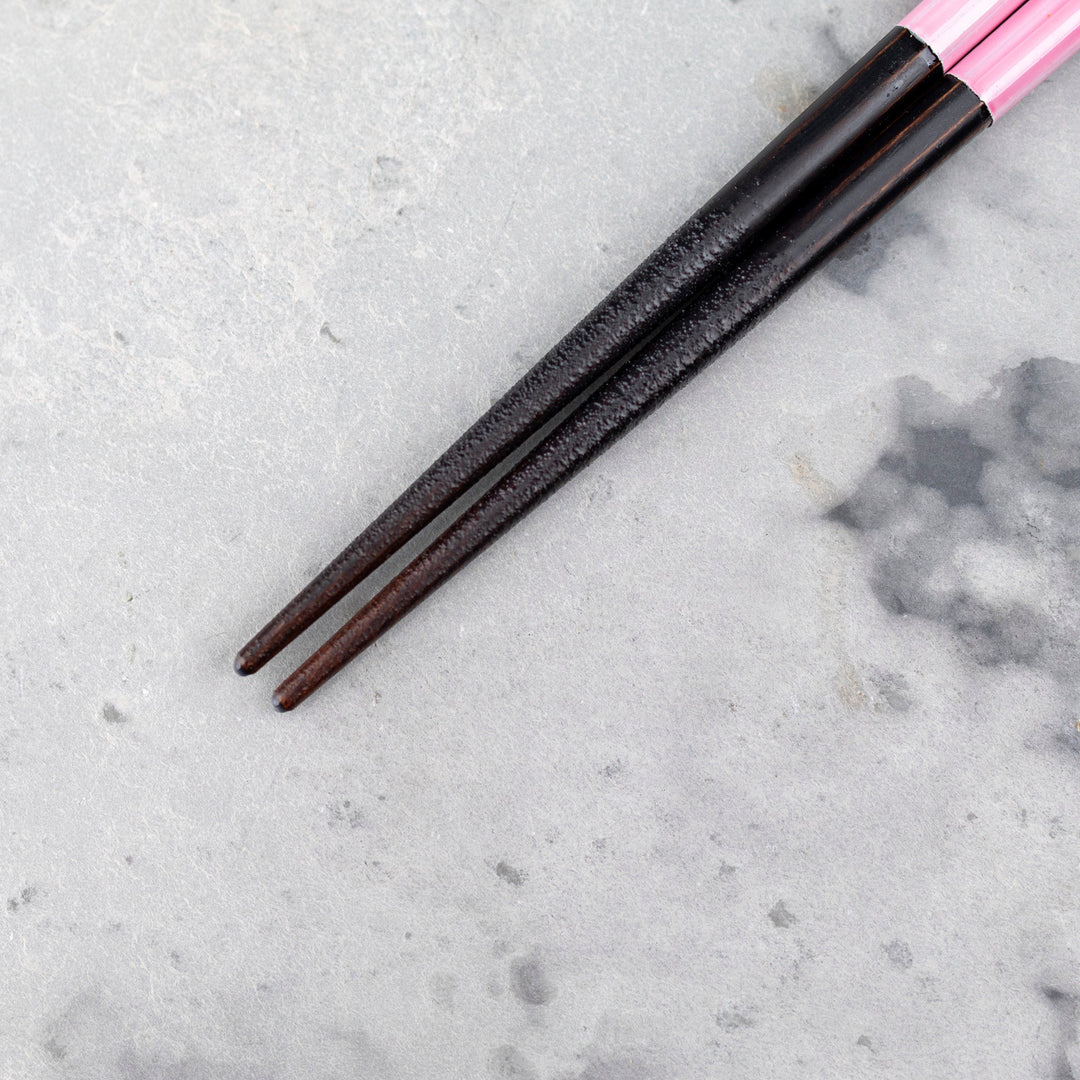 Kawai Japanese Sushi Chopsticks - Isosukashi Nadeshikoiro Light Pink