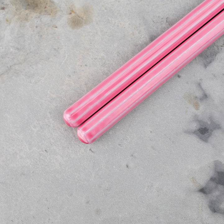 Kawai Japanese Sushi Chopsticks - Isosukashi Nadeshikoiro Light Pink