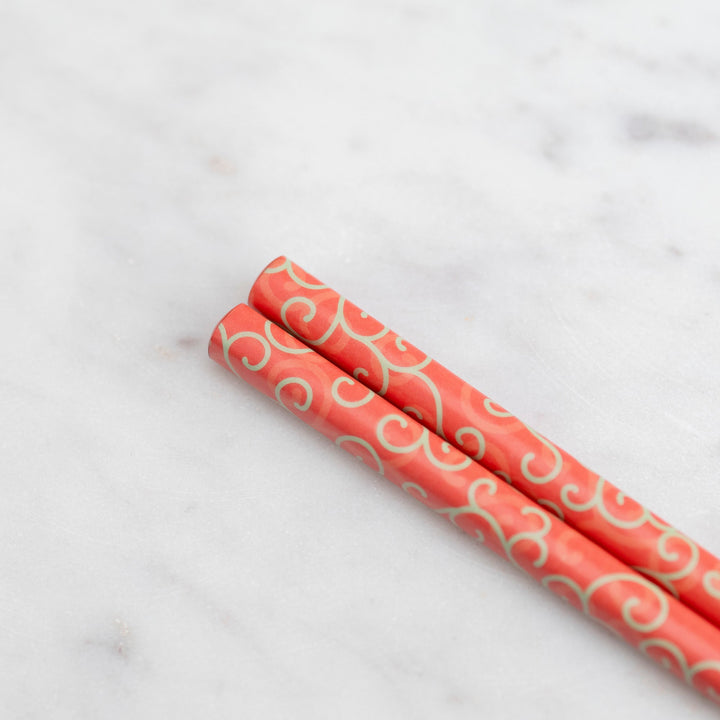 Kawai Japanese Sushi Chopsticks - Karakusa Red