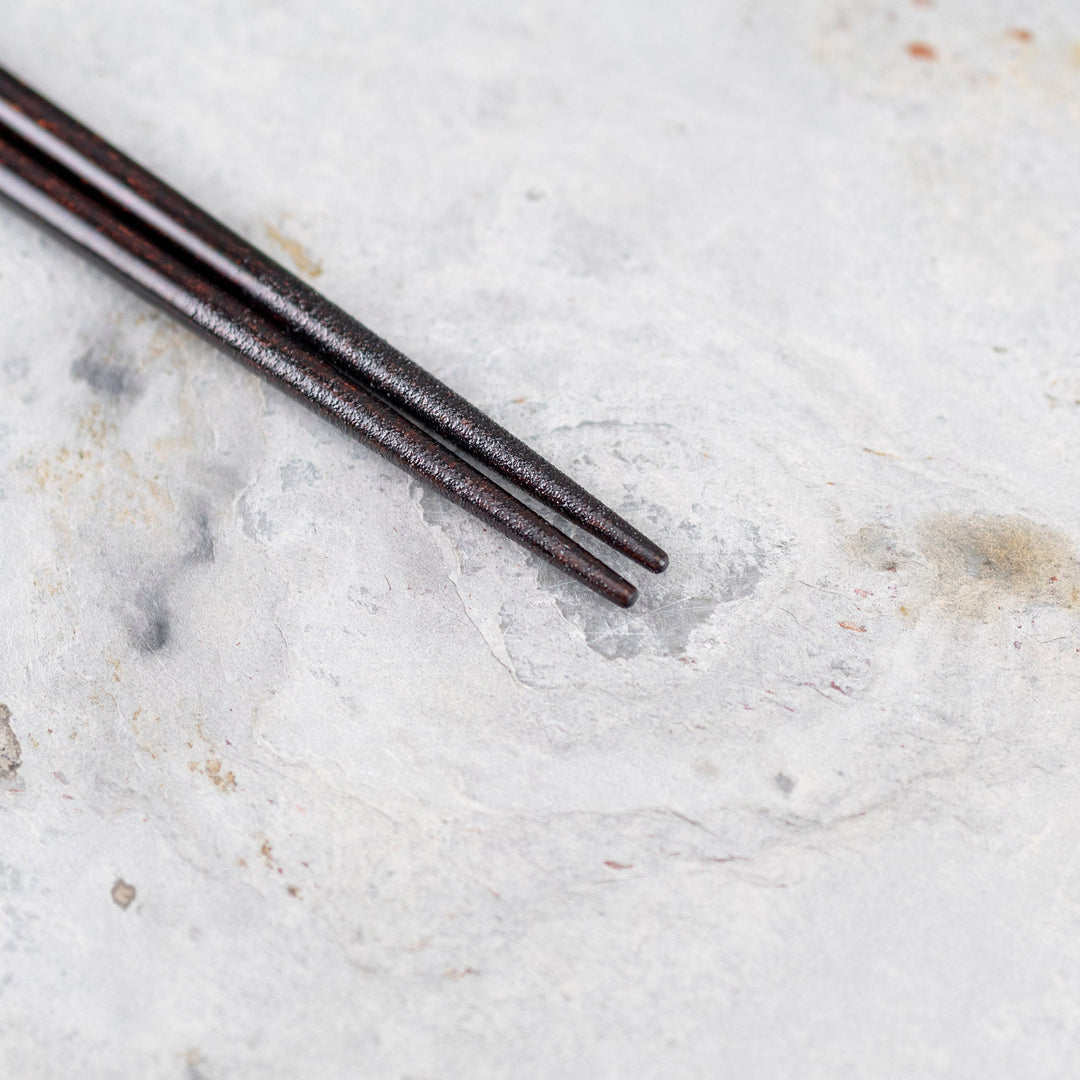 Kawai Japanese Sushi Chopsticks - Kinitomaki Red