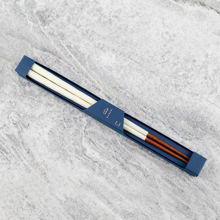 Kawai Japanese Sushi Chopsticks - Kurabi White