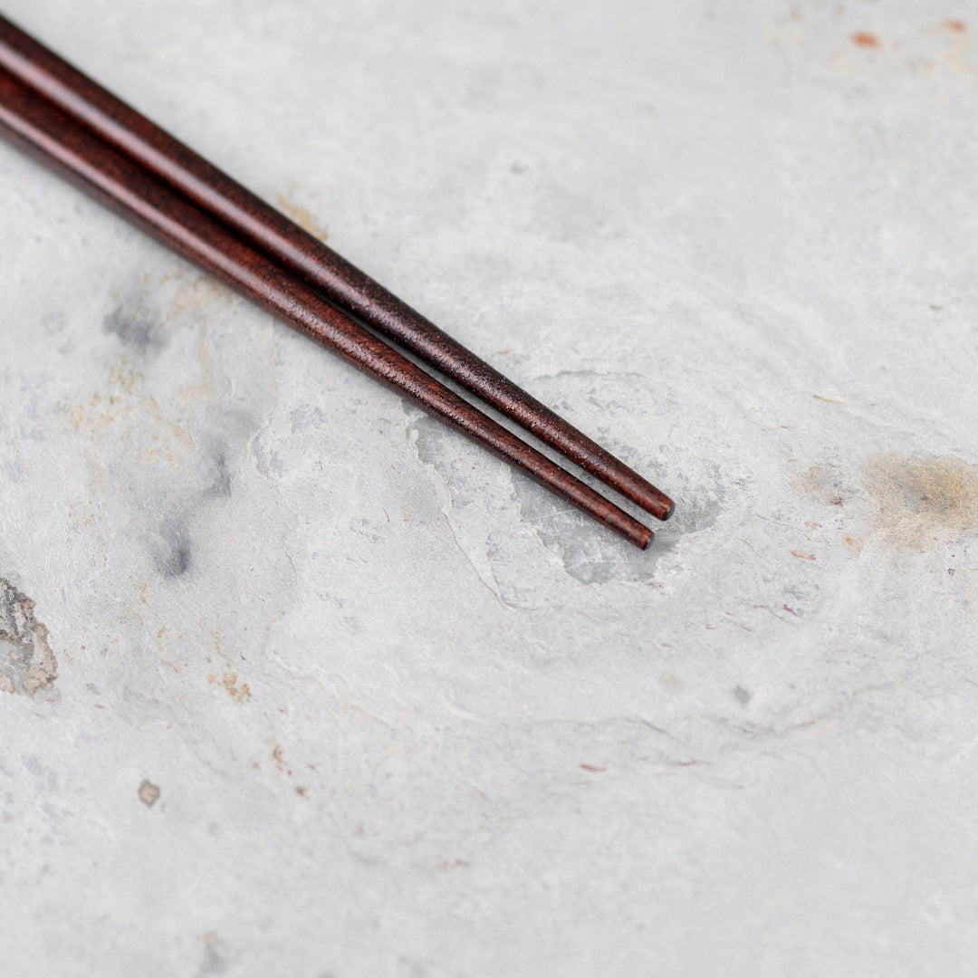 Kawai Japanese Sushi Chopsticks - Seigai Chidori Red