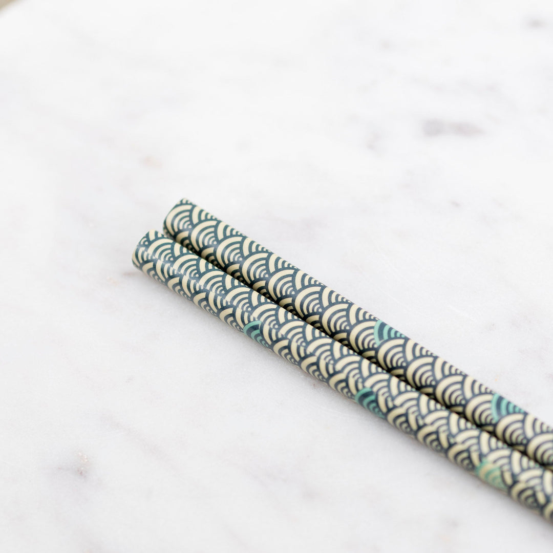 Kawai Japanese Sushi Chopsticks - Seigaiha Blue