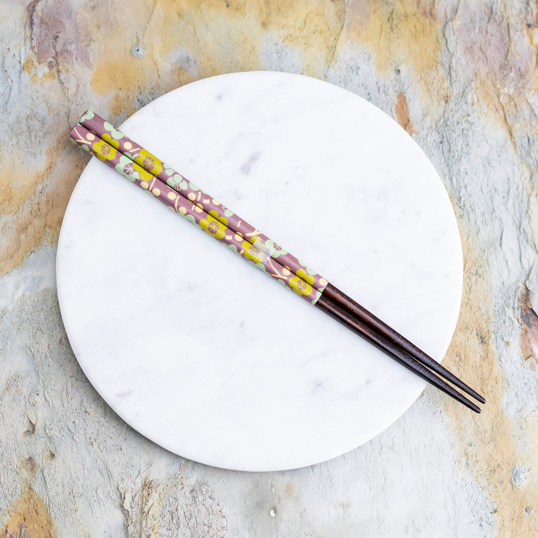 Kawai Japanese Sushi Chopsticks - Ume Purple