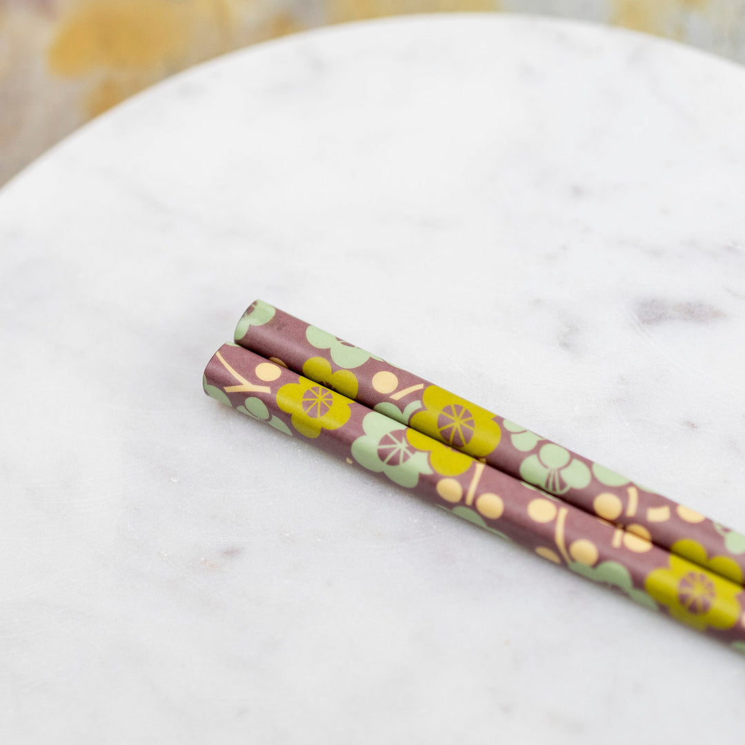 Kawai Japanese Sushi Chopsticks - Ume Purple