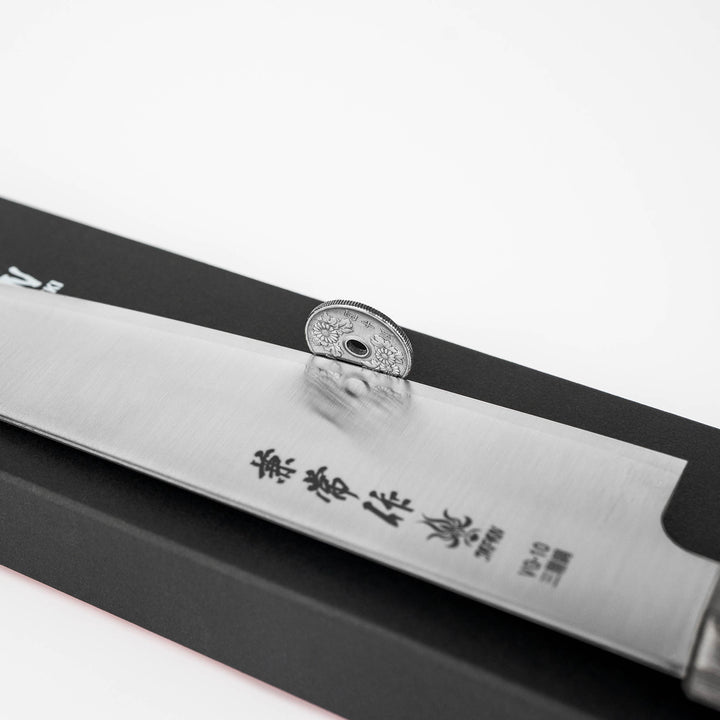 Santoku 18 cm Kanetsune 390 VG-10