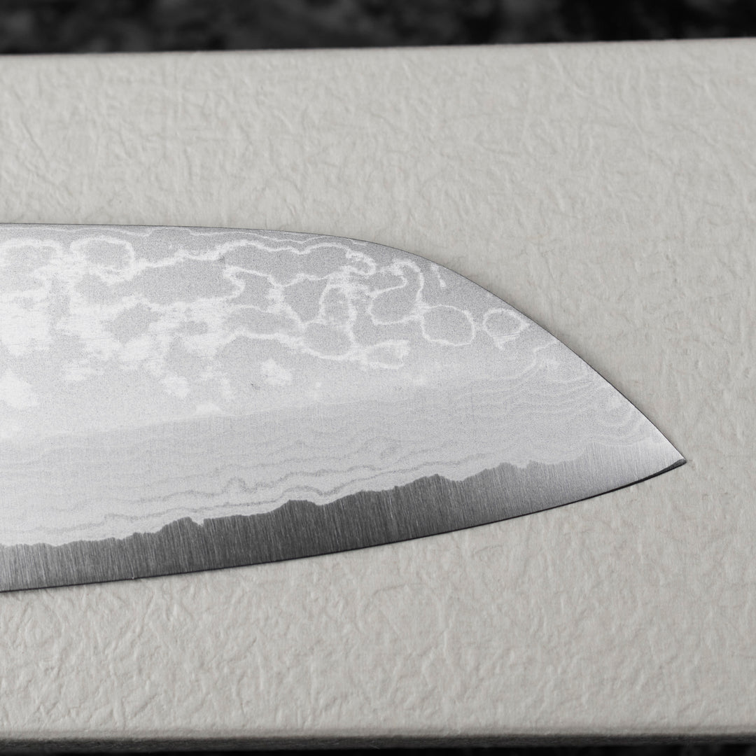 Santoku 17 cm Kunio Masutani Hammered Red Damascus VG-10