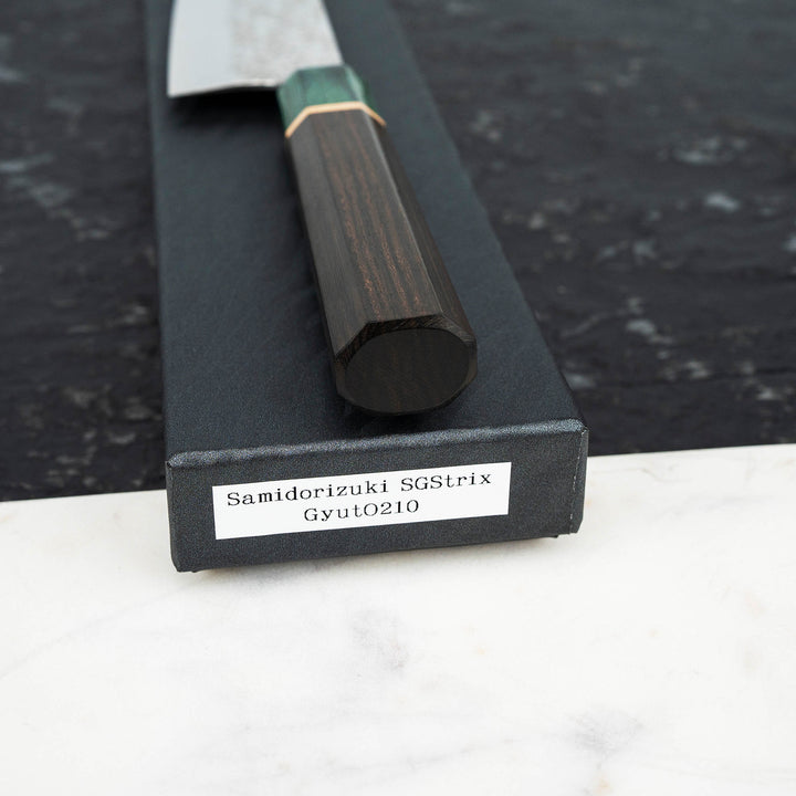 Gyuto 21 cm Makoto Kurosaki Samidorizuki STRIX