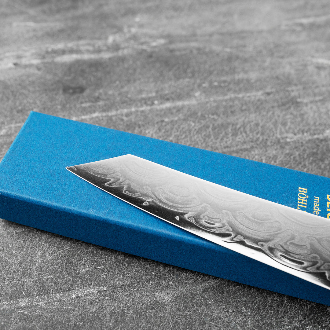 Petty 15 cm Sakai Takayuki Seigaiha Damascus Bohler N685