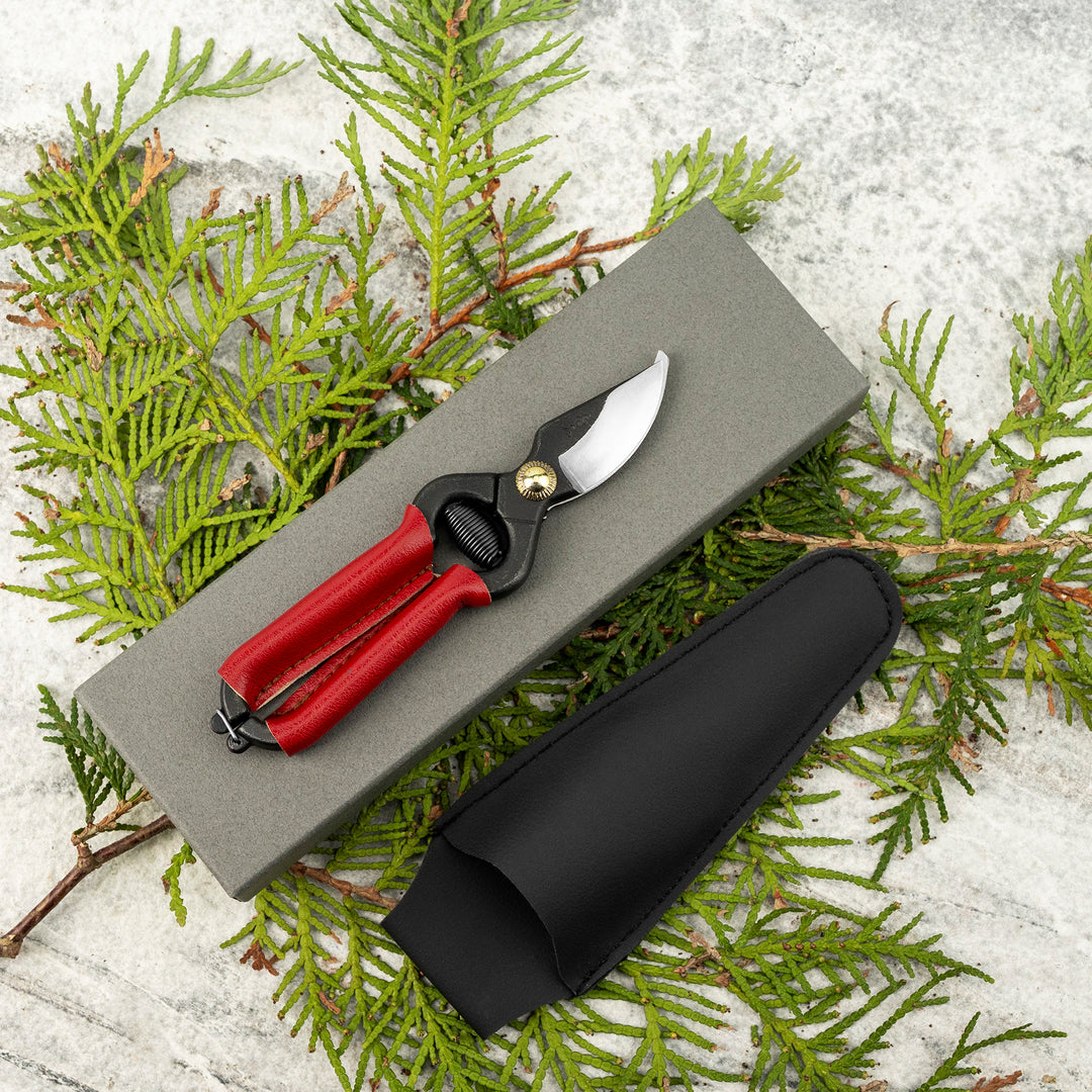 Japanese Red Carbon Mini Pruning Shears 14 cm Toyama Hamono