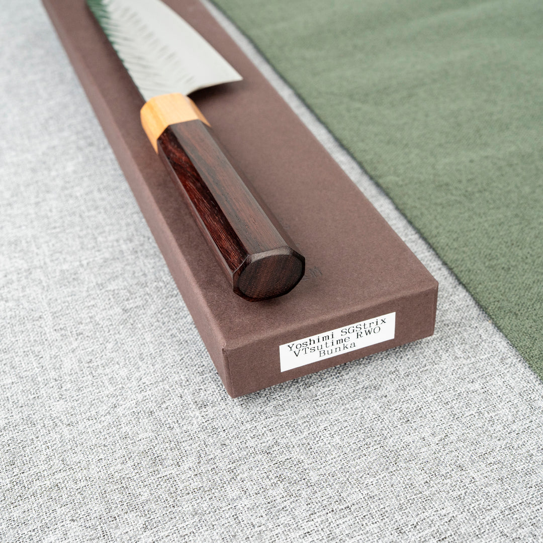Bunka 17 cm Yoshimi Kato V-Tsuchi SGSTRIX
