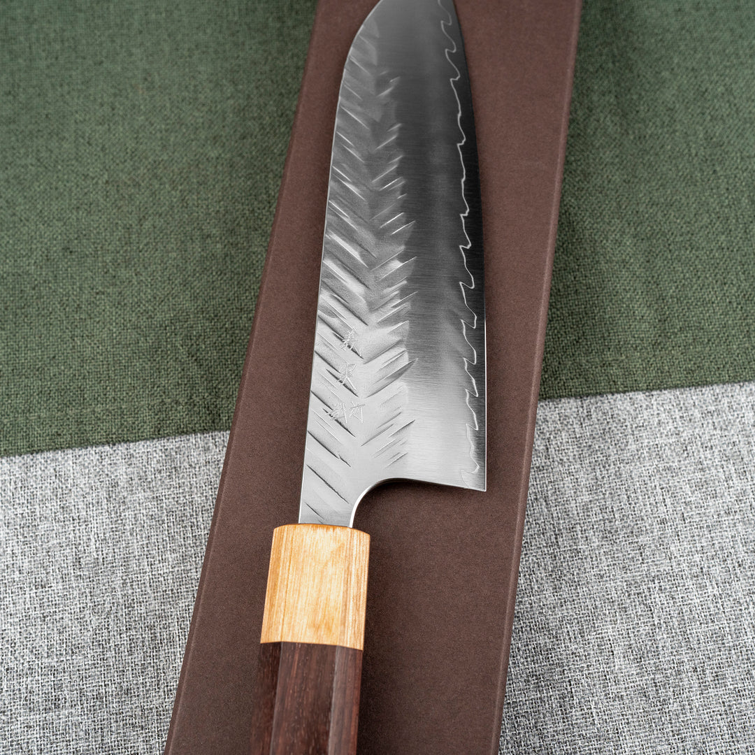 Santoku 17 cm Yoshimi Kato V-Tsuchi SGSTRIX