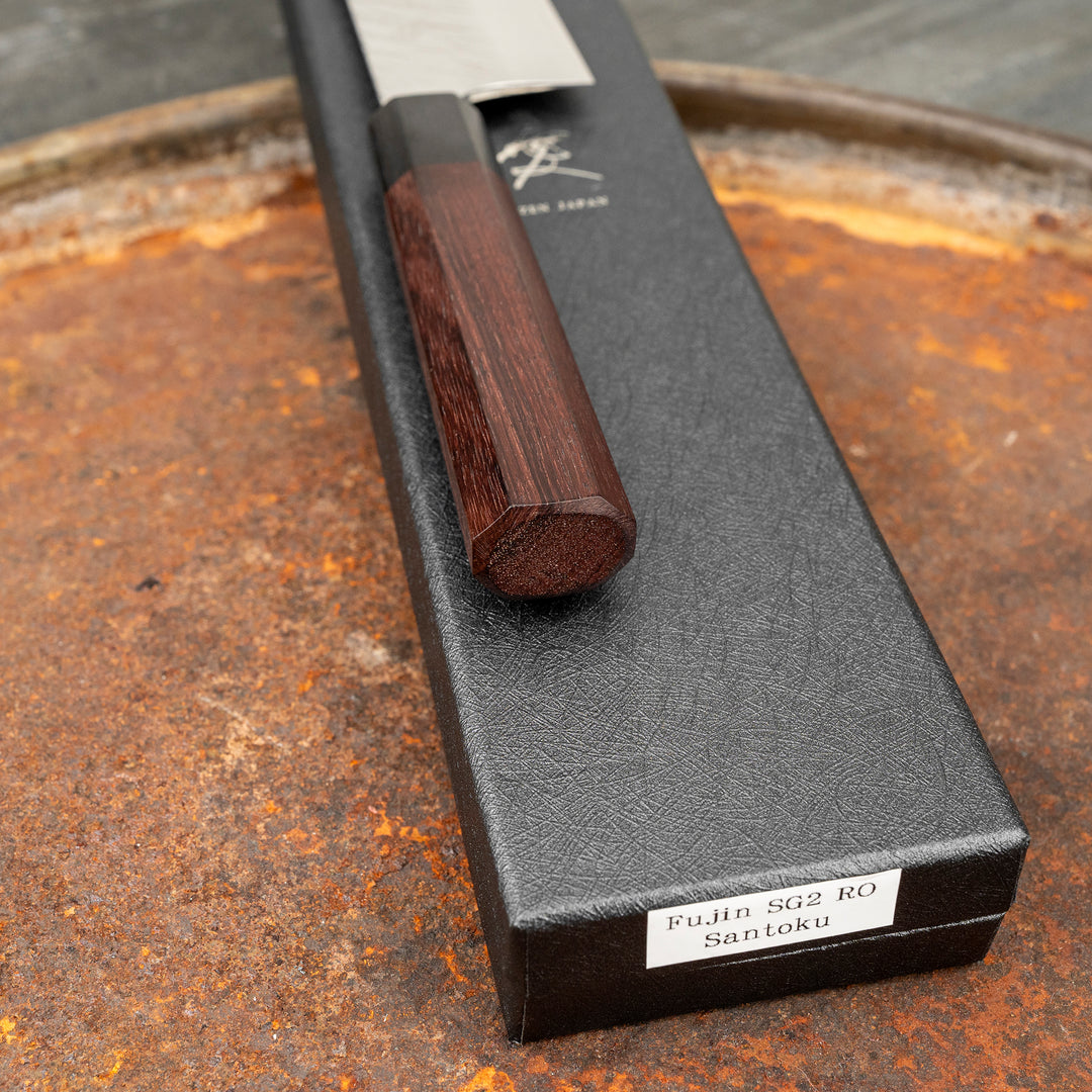 Santoku 16,5 cm Yu Kurosaki Fujin SG2