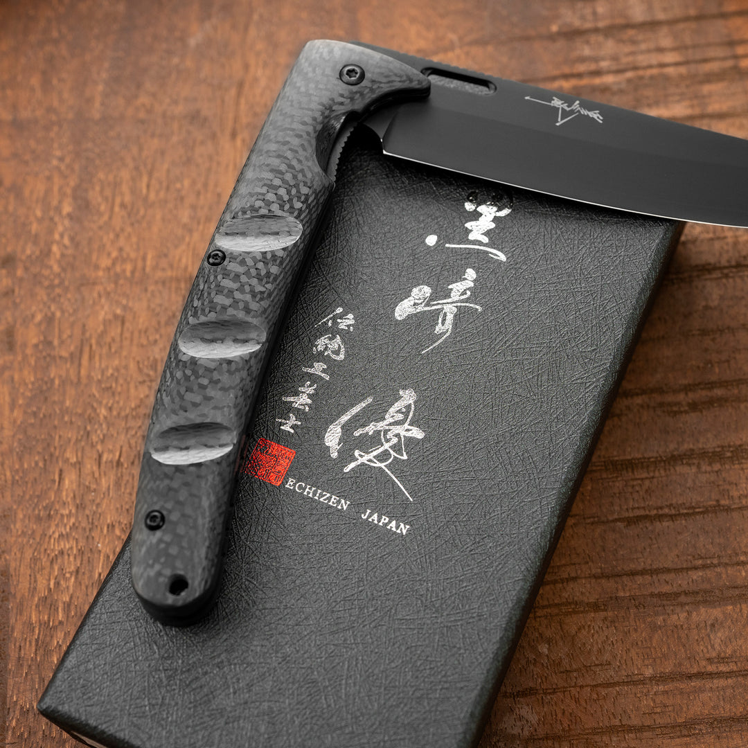 Folding knife 10,5 cm Yu Kurosaki Carbon SG2