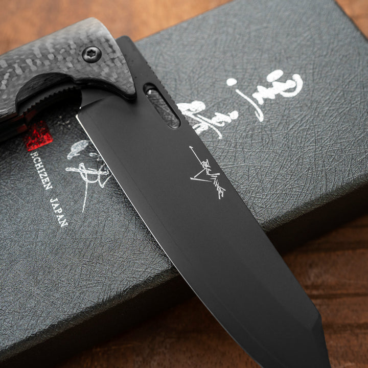 Folding knife 10,5 cm Yu Kurosaki Carbon SG2