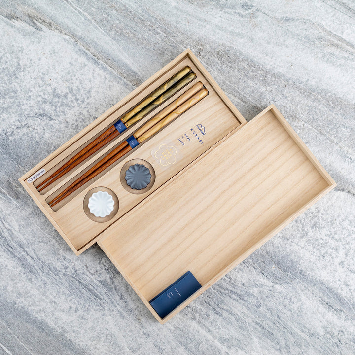 Kawai Japanese Sushi Chopsticks Set - Kurabi Samon