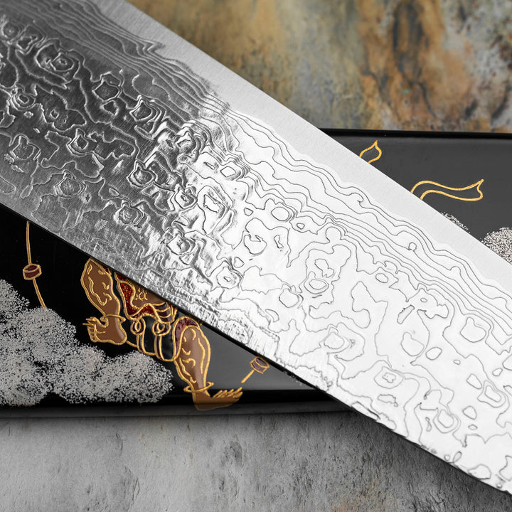 Santoku 18 cm Takeshi Saji Art Fujin Raijin R-2 + Saya
