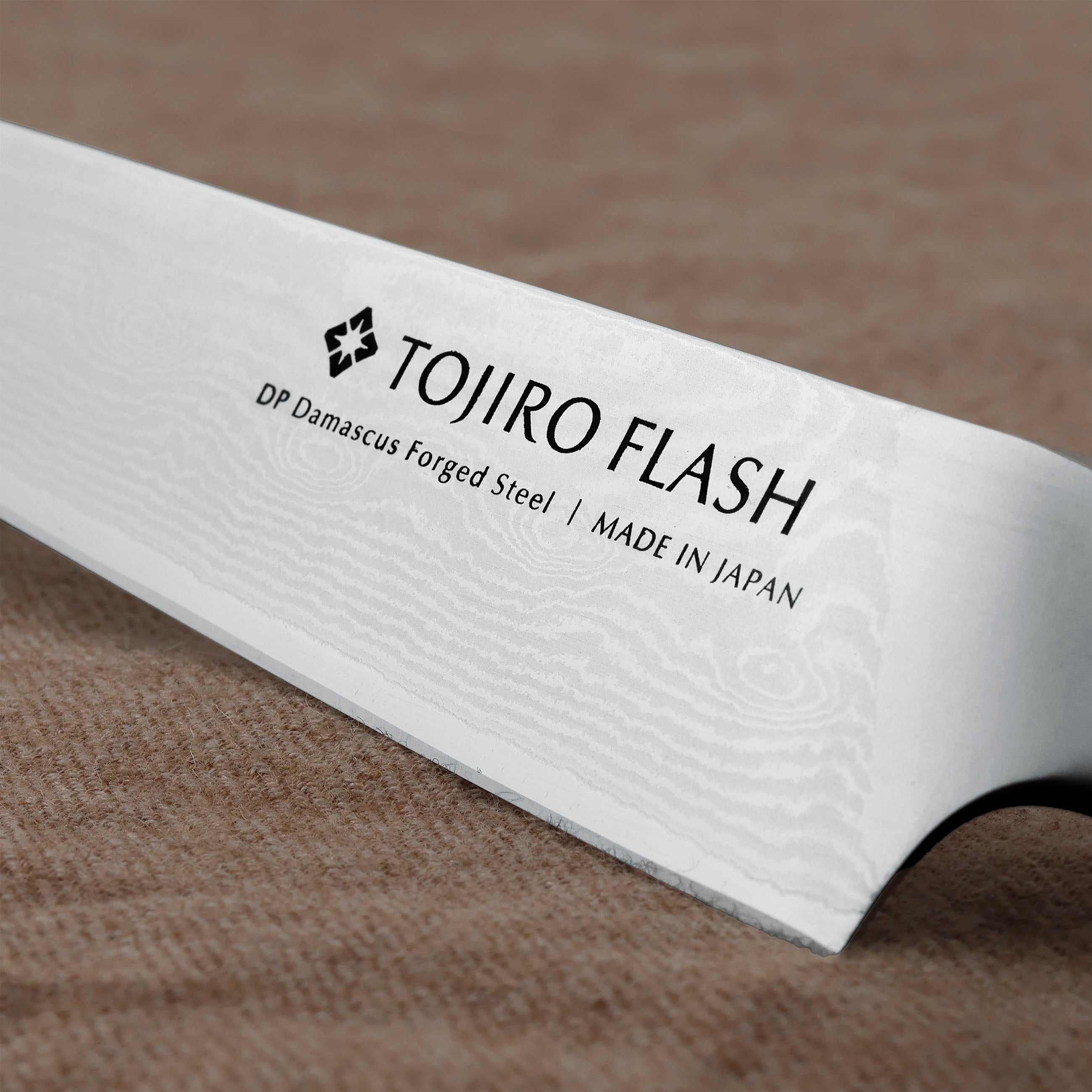Sujihiki 21 cm Tojiro Flash VG-10 Damascus – Japan-knives.com