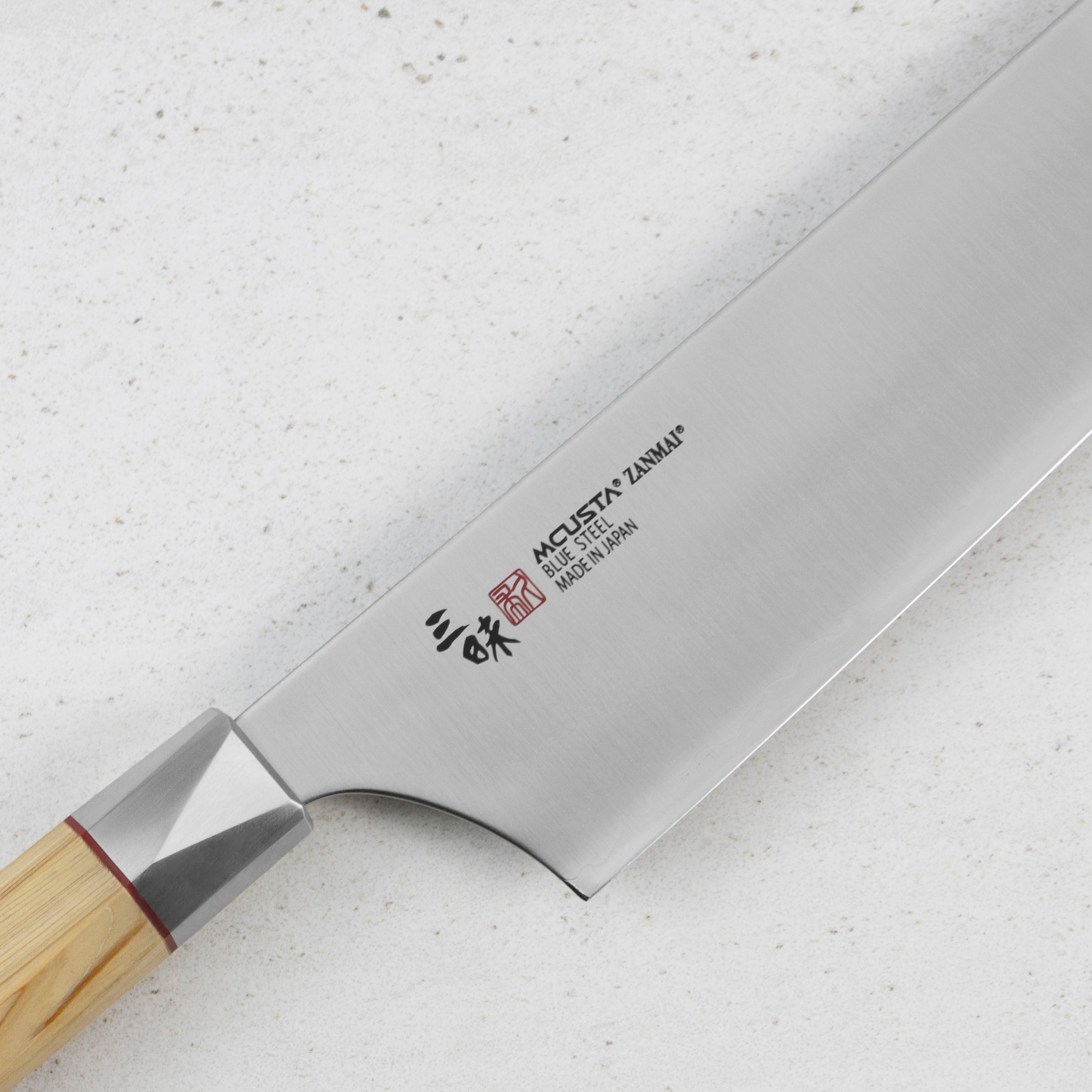 Gyuto 24 cm Mcusta Zanmai Beyond Aogami Super/SS – Japan-knives.com