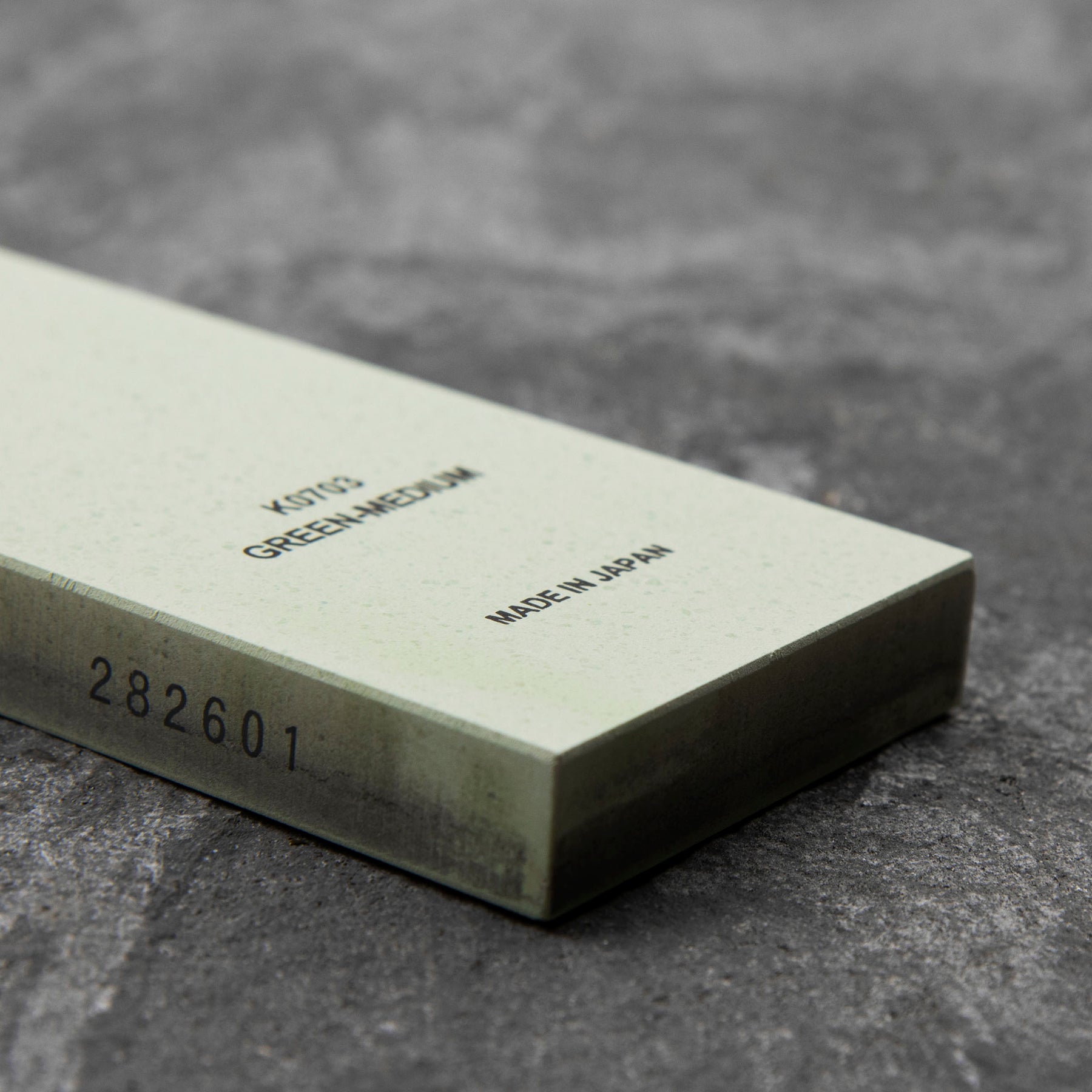 Sharpening Stone #2000 Shapton Kuromaku – Japan-knives.com