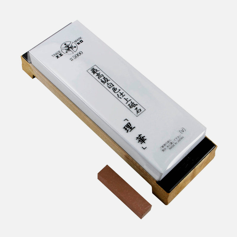 Suehiro Rika 5000 polishing whetstone